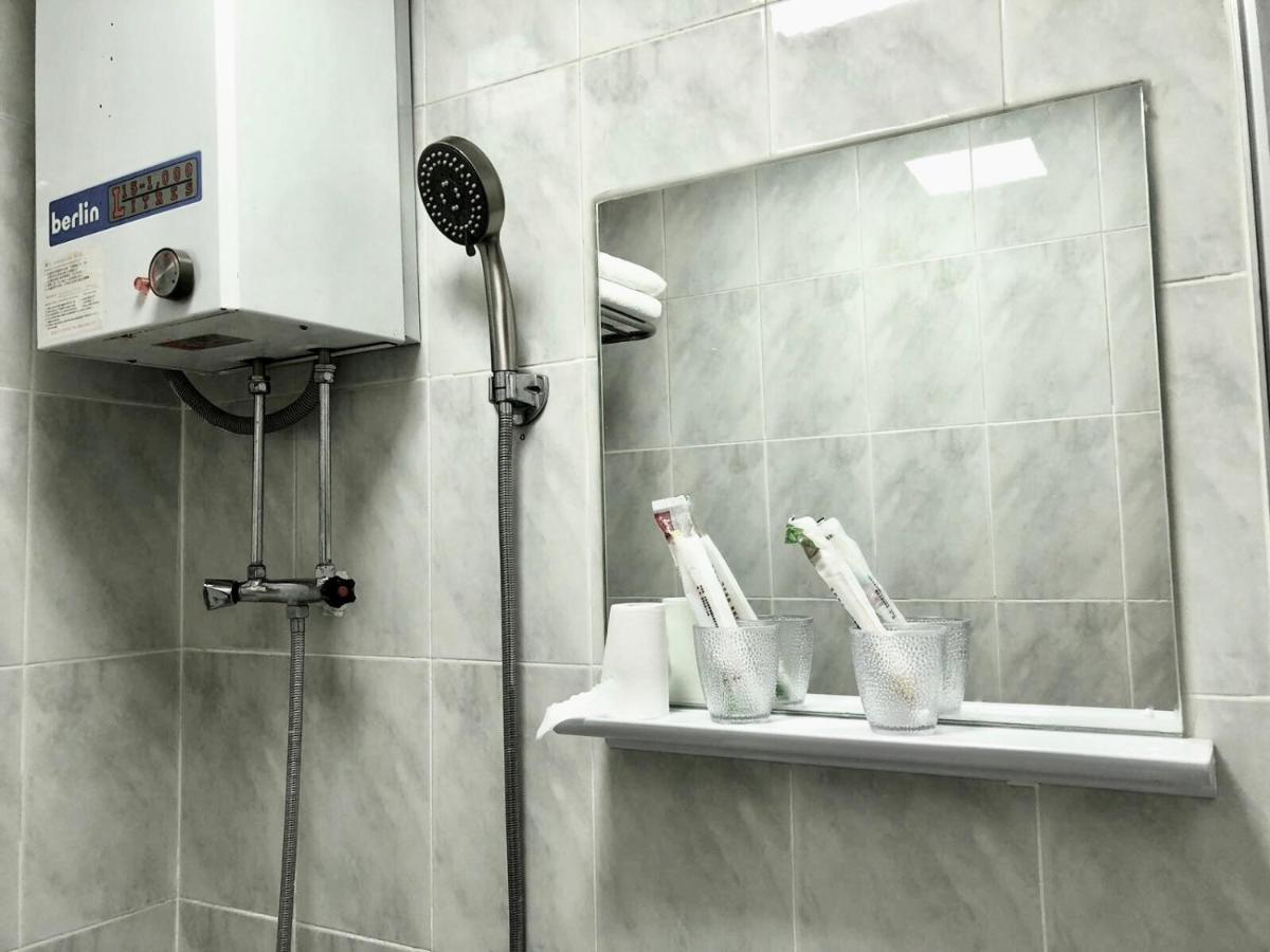 Eenpersoonskamer met Eigen Badkamer