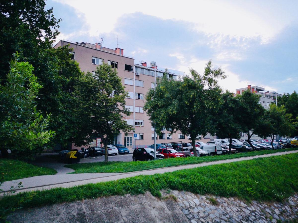 West vibes apartment - B&B