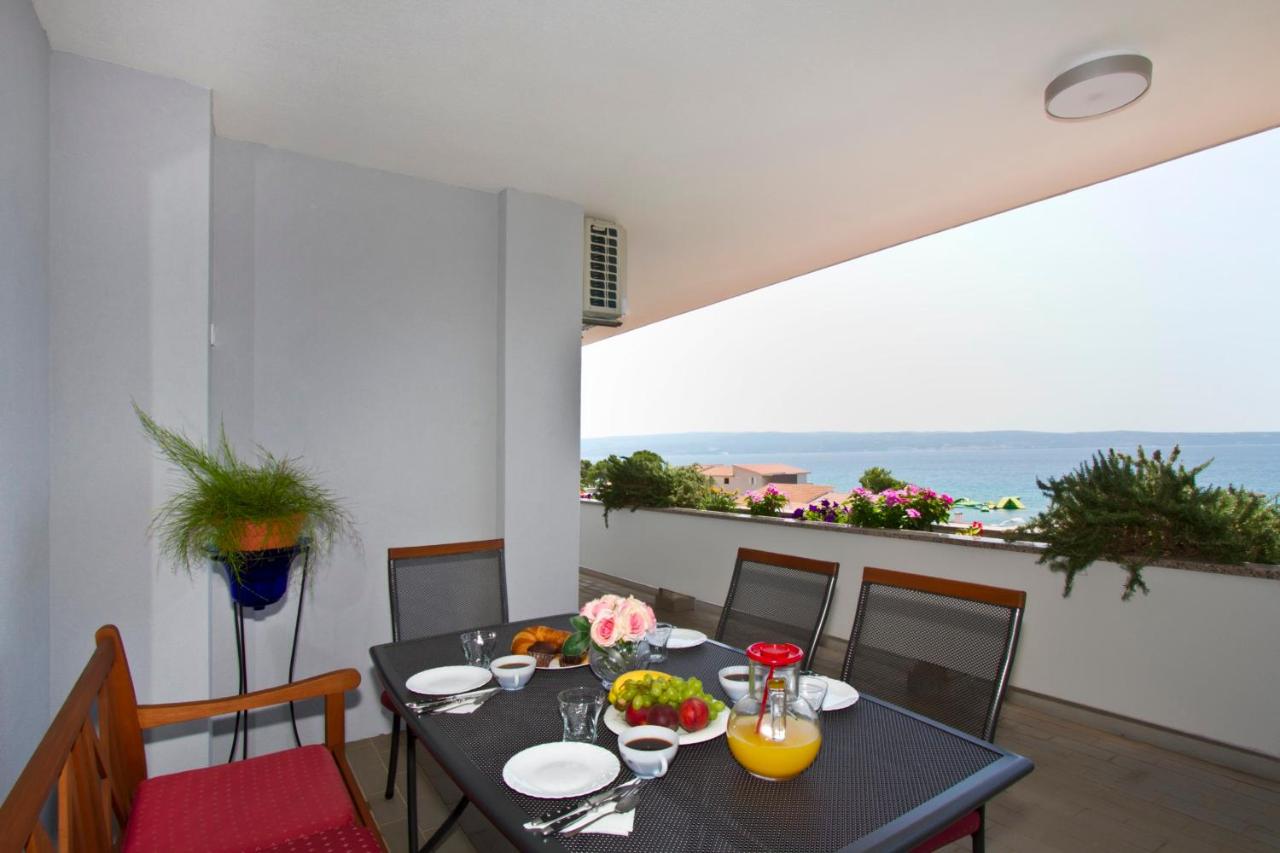 Apartment Topic near the beach - B&B Podstrana