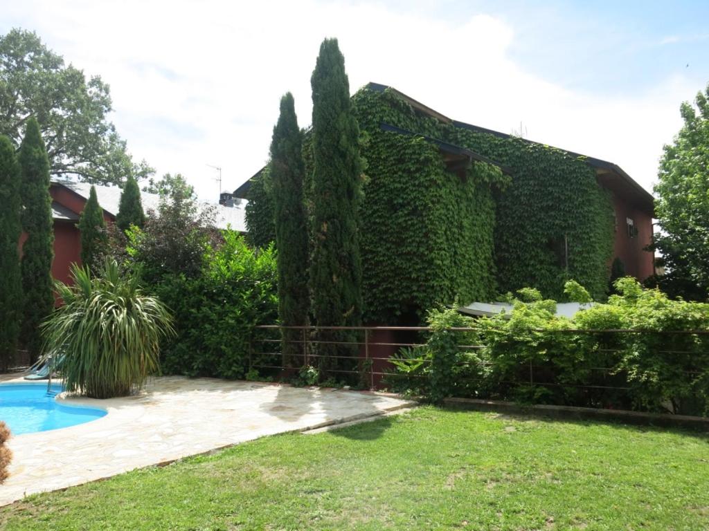Chalet Navacerrada Piscina Privada - B&B