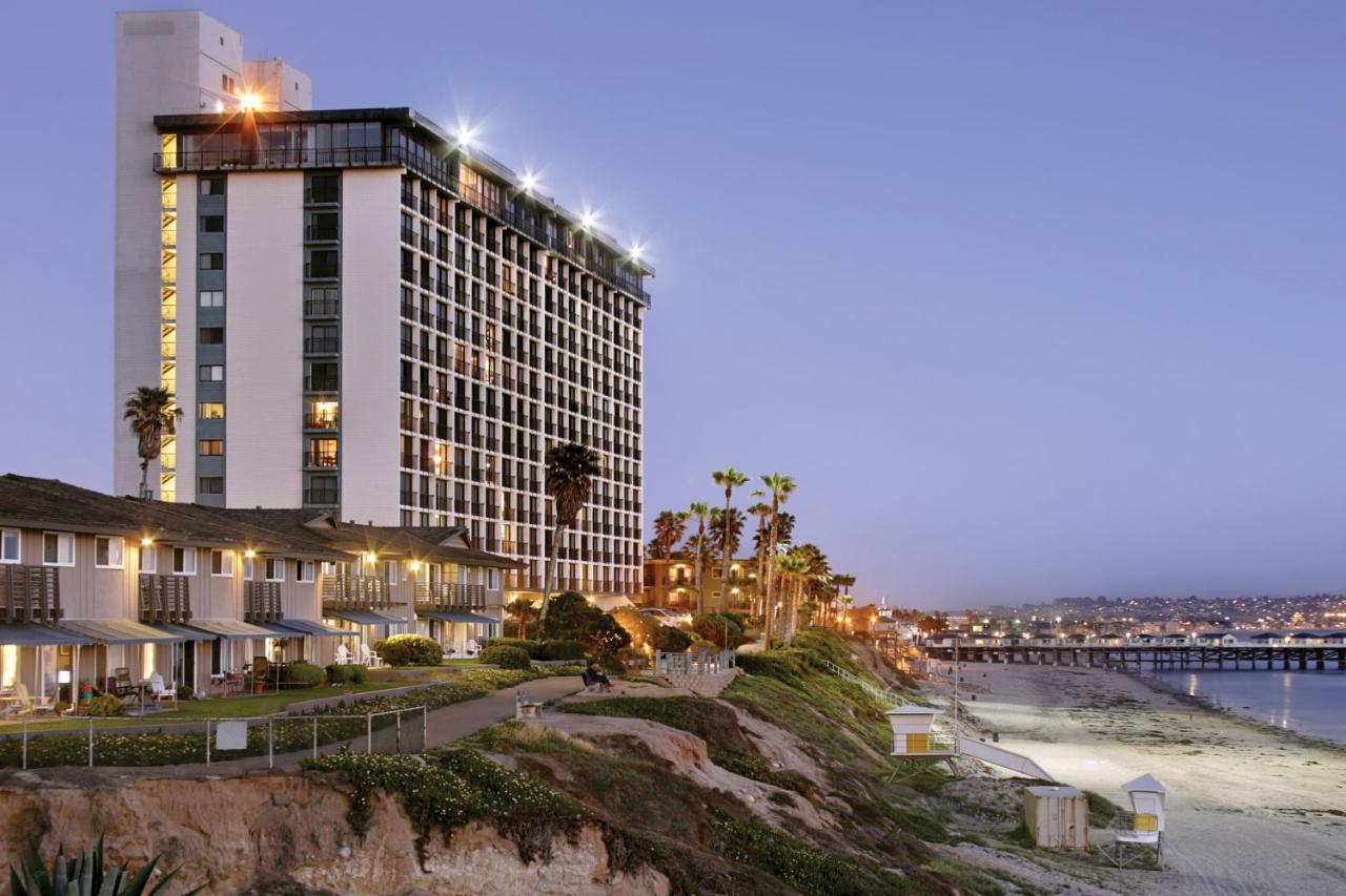 B&B San Diego - Capri by the Sea by All Seasons Resort Lodging - Bed and Breakfast San Diego