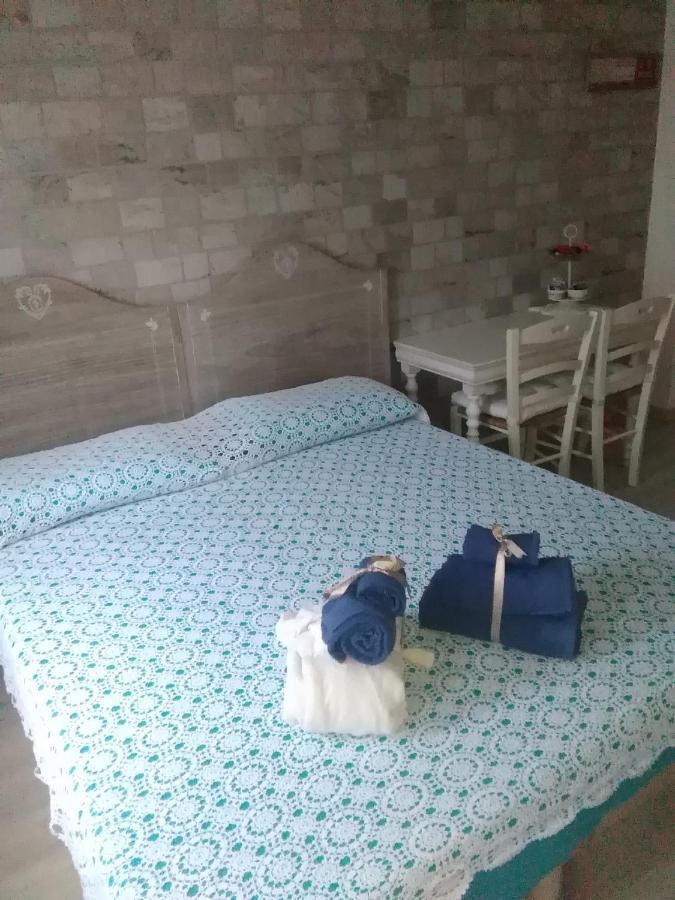 Studio with Sofa Bed