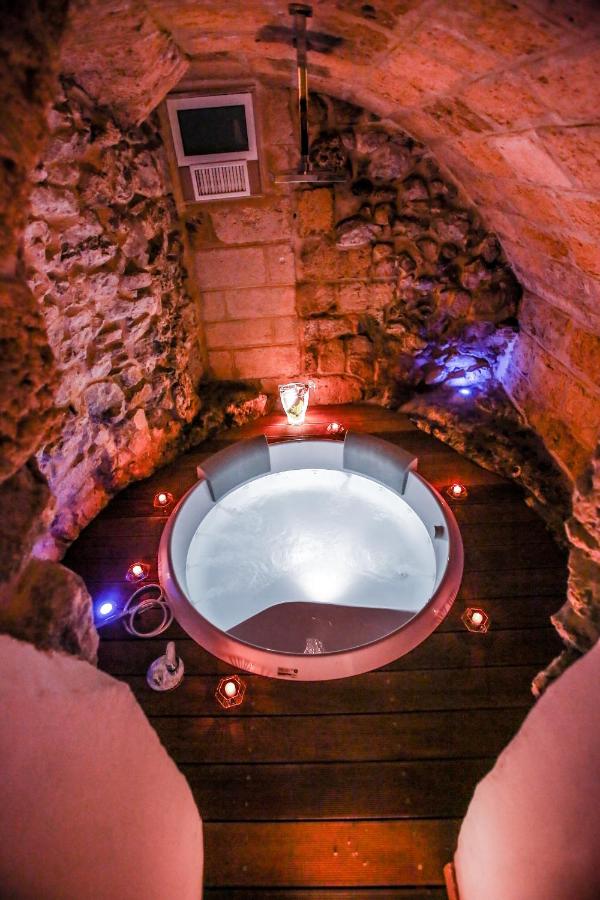 Suite con bañera de hidromasaje - Cama extragrande