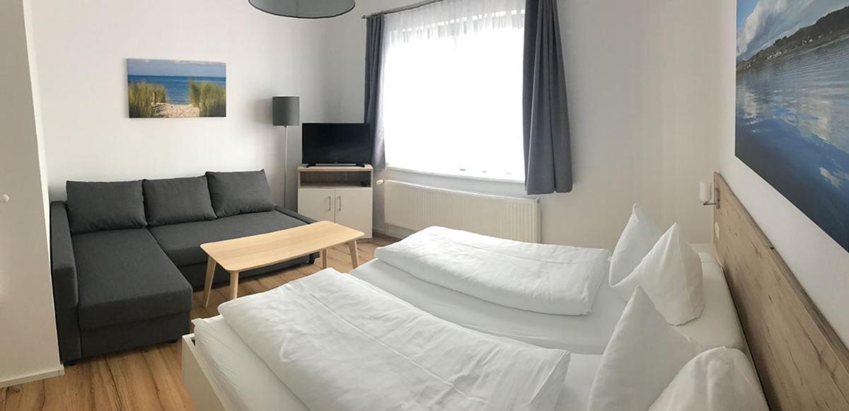Apartment mit 2 Schlafzimmern - 02