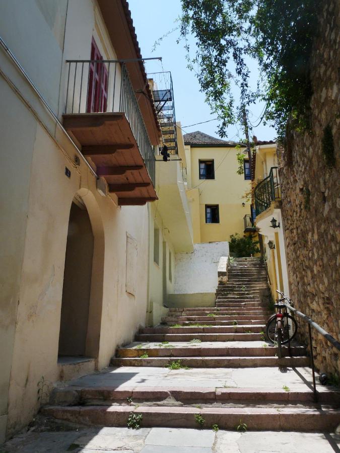 cozy apartment in Nafplio old town - Chambres d’hôtes