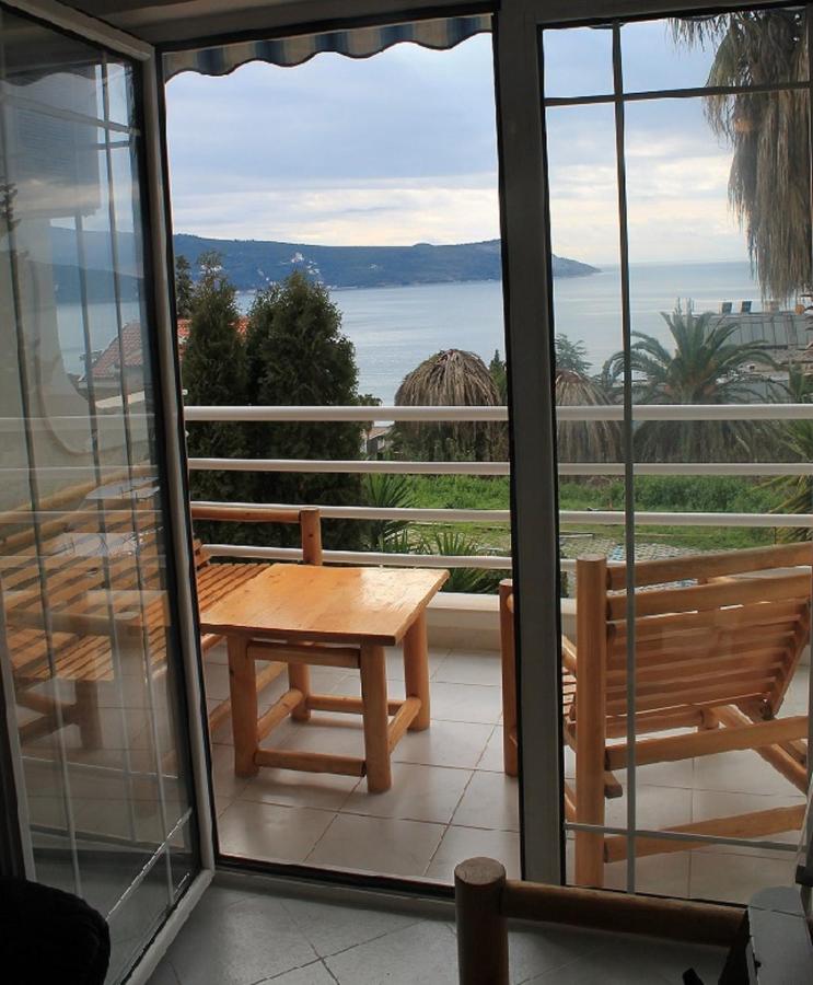 B&B Herceg Novi - Koi Seaview apartment - Bed and Breakfast Herceg Novi