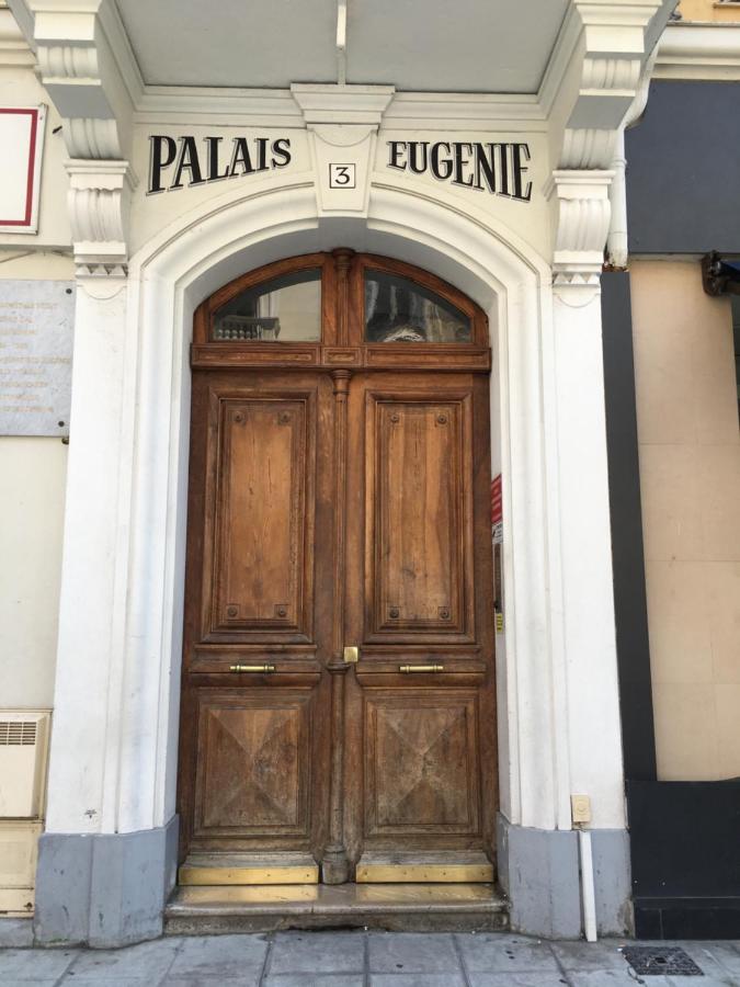 Homelivia, Appart FRIDA, mezzanine, déco raffinée et balcon - B&B