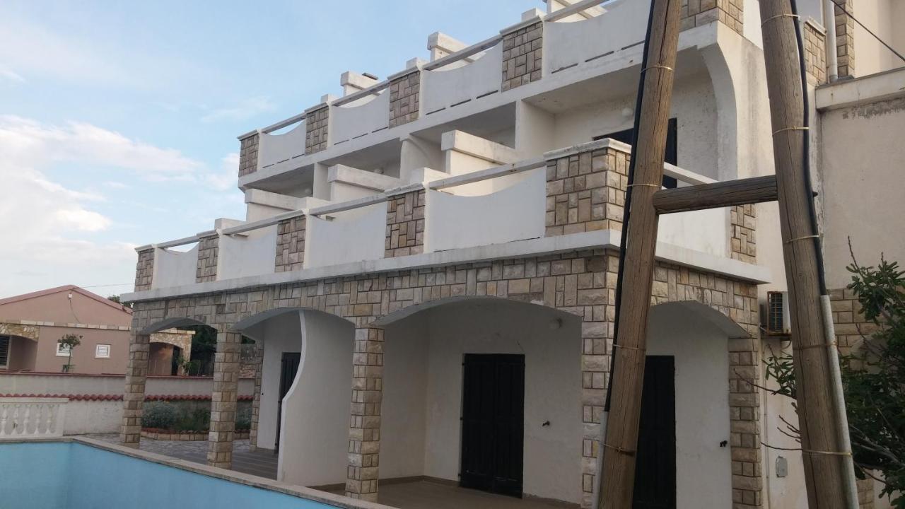 Apartmani Vuksanović - Bed and Breakfast Pag