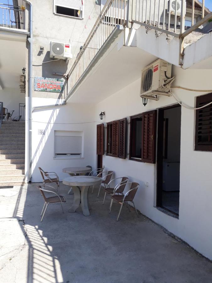 Guest House Sandra - B&B