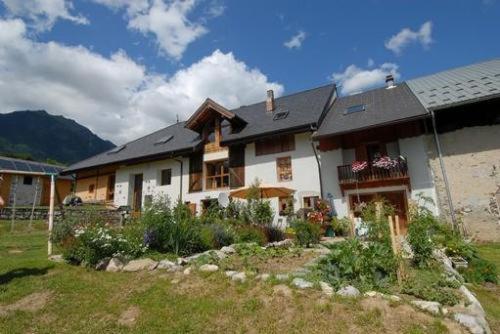 La Ferme De Noémie - Bed and Breakfast