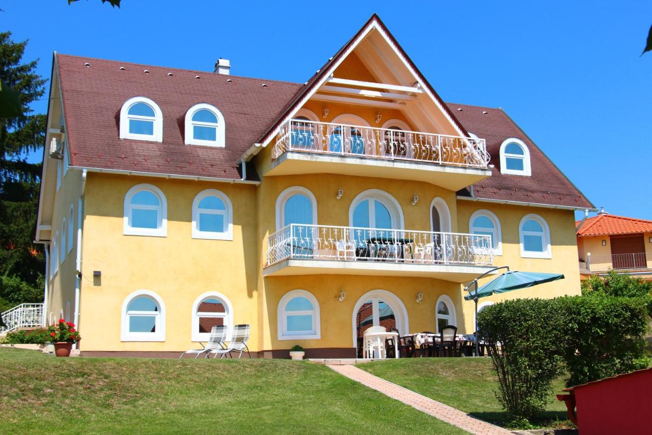 Szeibert Vendégház - Ferienwohnung Balatonfüred