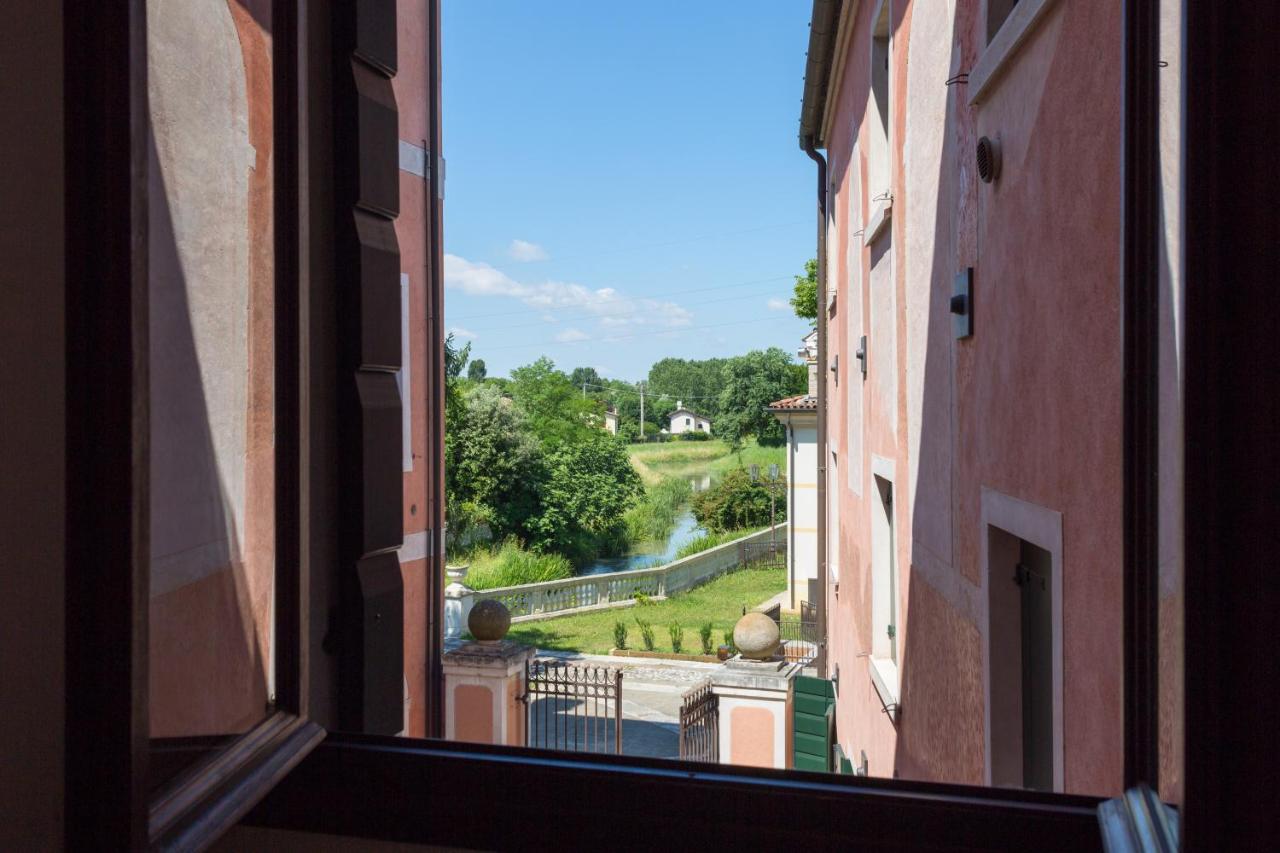 Apartment - Split Level