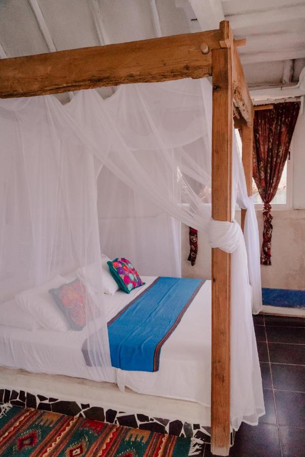 Zimmer mit Kingsize-Bett, Terrasse und Meerblick - Strandlage 
