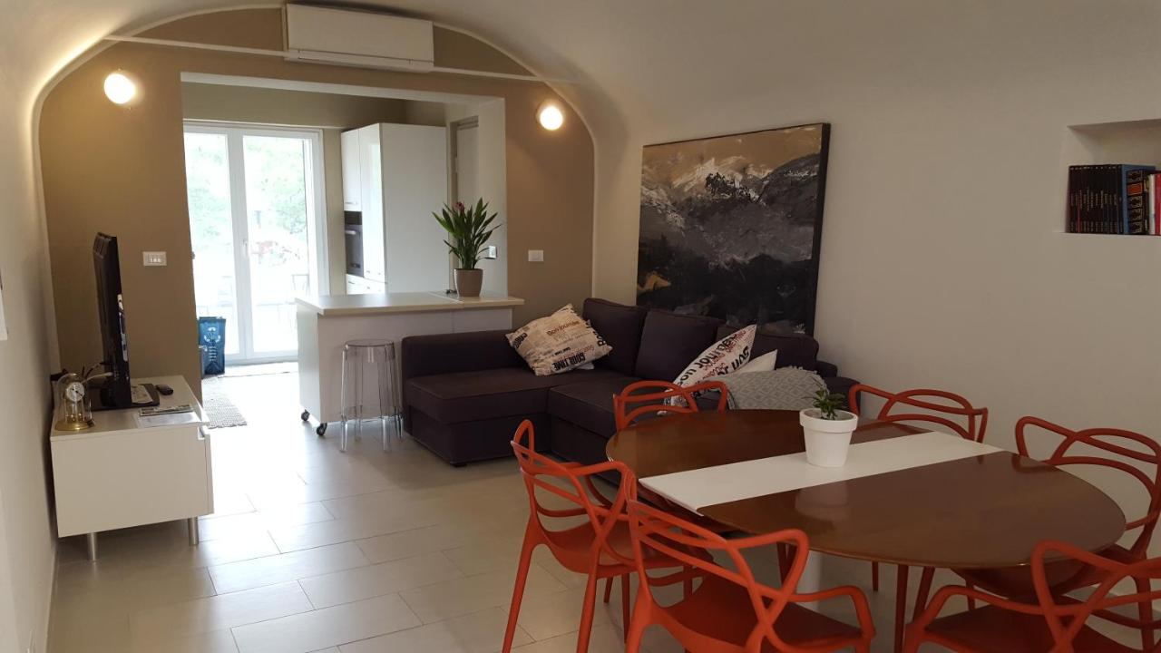 Mare E Monti Di Simonetta - Ferienwohnung Spotorno