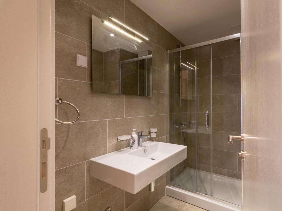 Lungomare Lux Apartments - B&B Budva