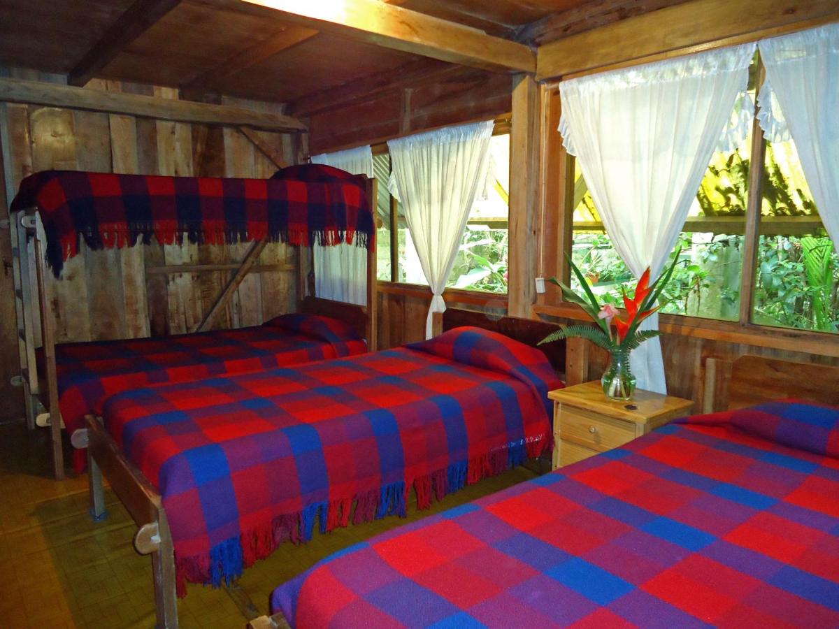 Habitación Triple con baño privado