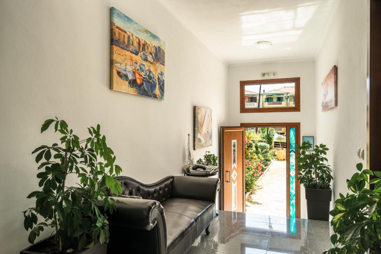 Emily Apartments - B&B Nydri