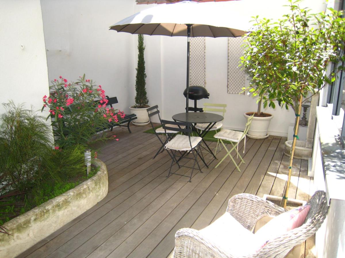 B&B Sanary-sur-Mer - StellaHome - La petite cour - Bed and Breakfast Sanary-sur-Mer