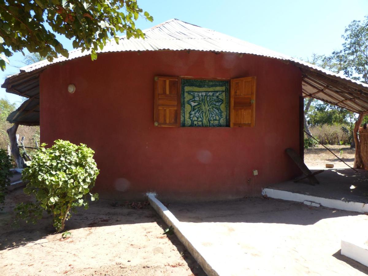 Campement & Centre artistique Tilyboo - B&B Kafountine