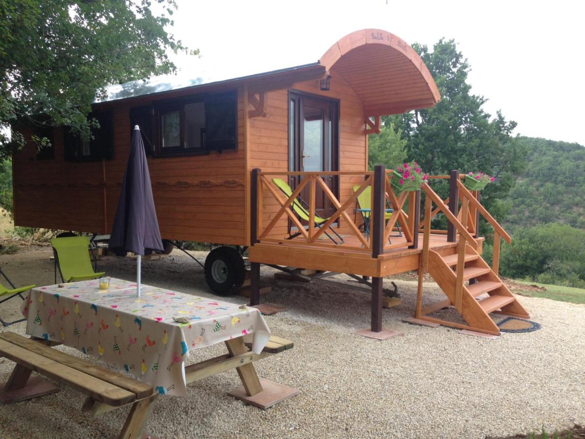 La Roulotte CLERELU - Du domaine des Ramonets - Ferienwohnung