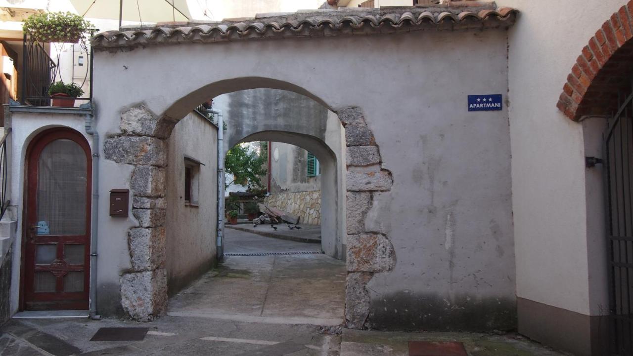 Apartman Pio - Ferienwohnung Senj