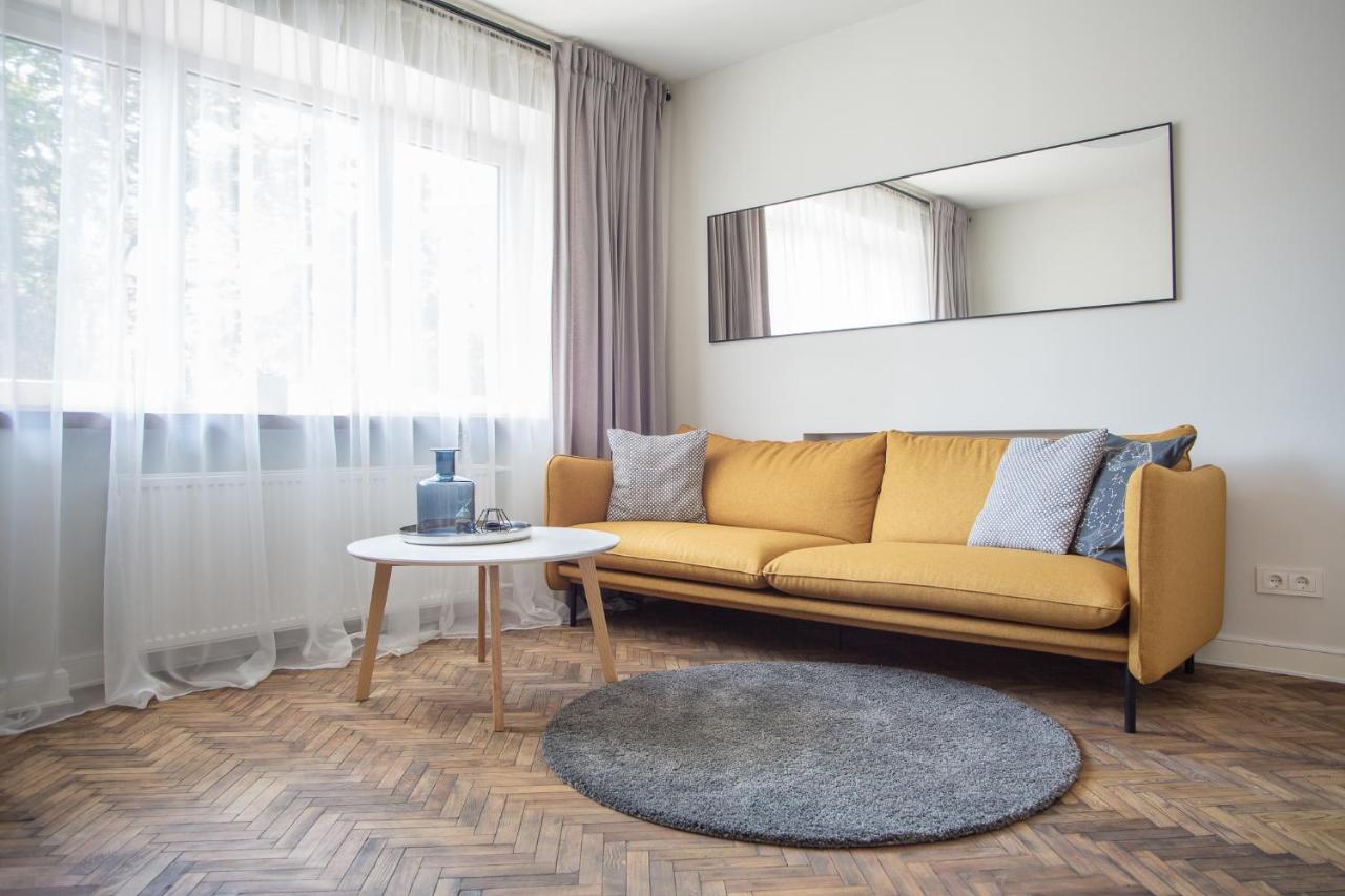 B&B Šiauliai - Downtown Apartment Rentals 2 - Bed and Breakfast Šiauliai