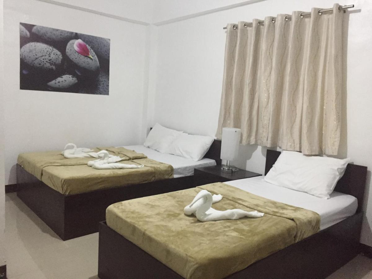 Chambre Triple avec Salle de Bains