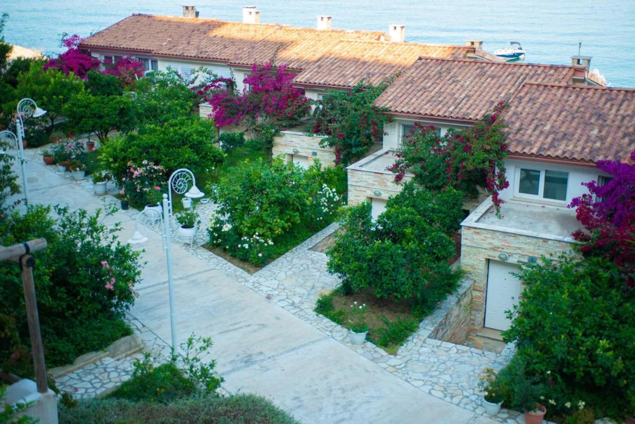 Bougainvill Sunset Villa - B&B Santi Quaranta