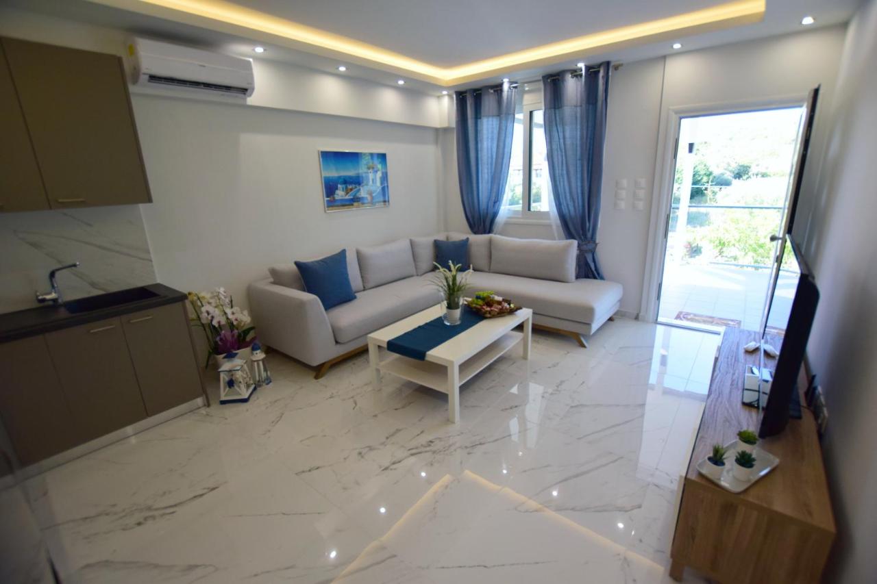 B&B Toroni - ☆ Vista Luxury Suites ☆ Toroni Halkidiki 3BR - Bed and Breakfast Toroni