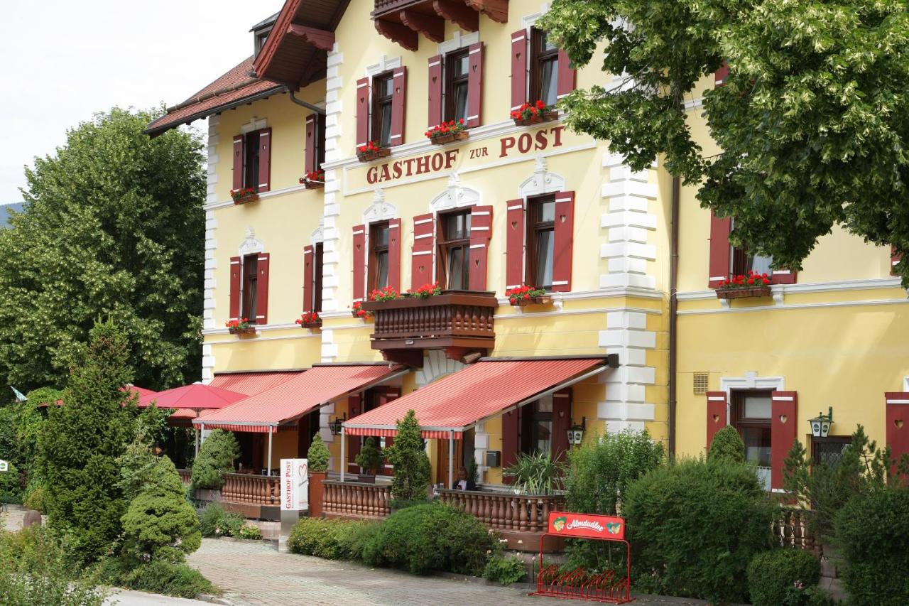 B&B Bruck an der Glocknerstrasse - Wohnung Zur Post - Bed and Breakfast Bruck an der Glocknerstrasse