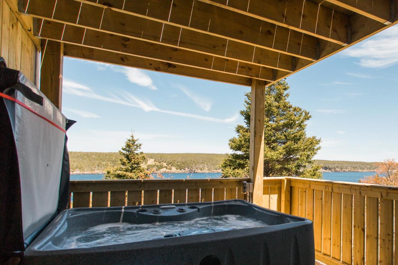 Suite with Hot Tub