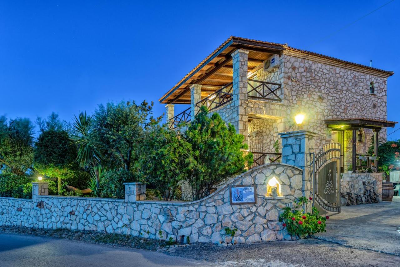 ORFEAS Villa - B&B Meso Gerakari