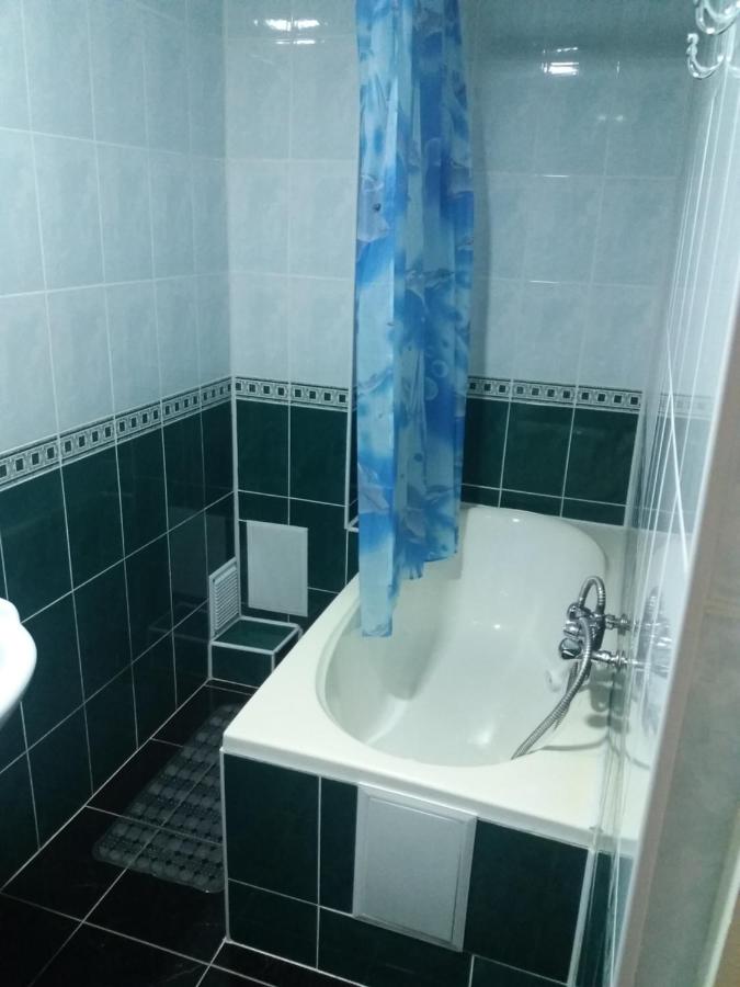 Twin Room with Bathroom