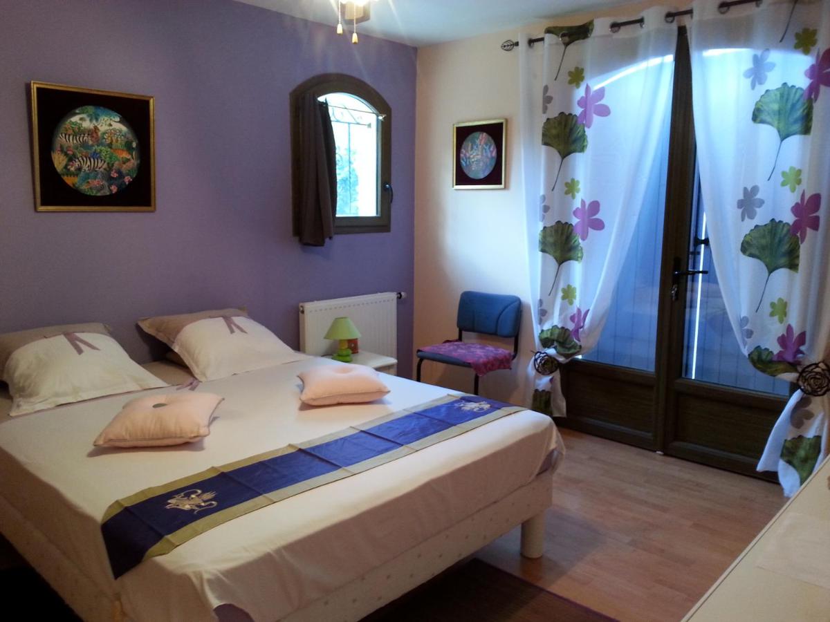 Chambre Double avec Salle de Bains Commune