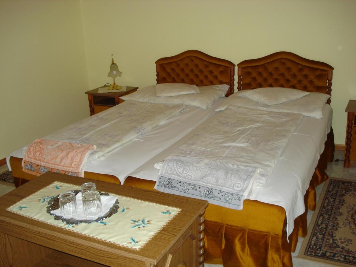Dreibettzimmer mit Seeblick