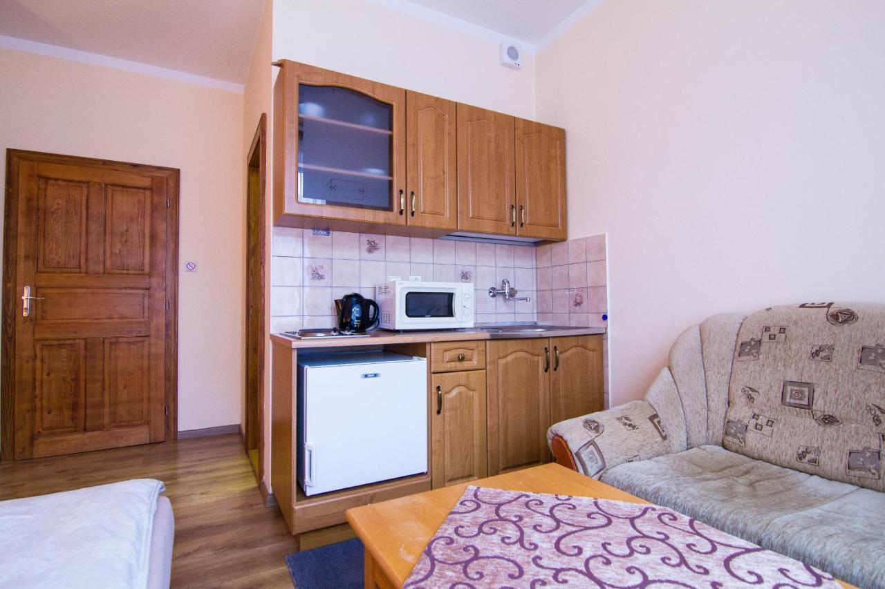 Apartment mit Küche und Garage (2 Erwachsene) A