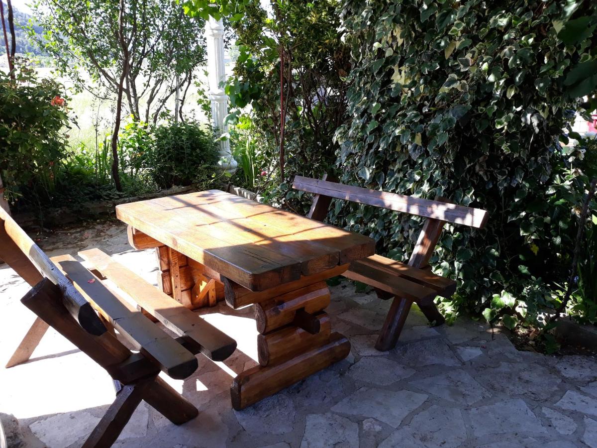 Apartmani Kosjerina - B&B