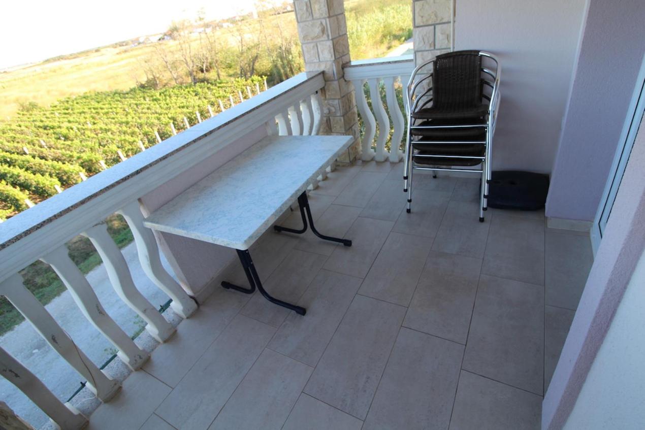 Studio mit Terrasse