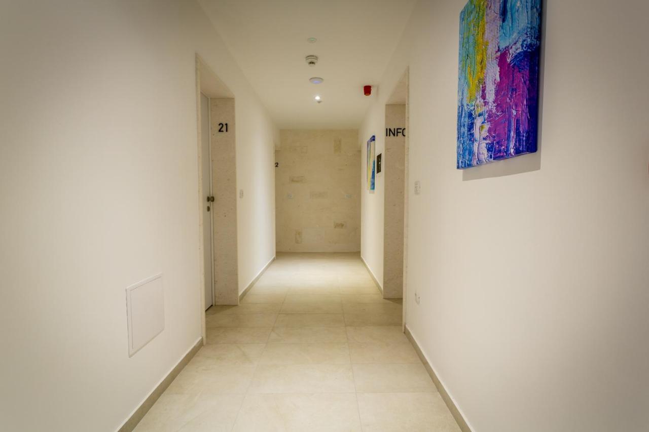 Appartamento Monolocale con Vista Piscina