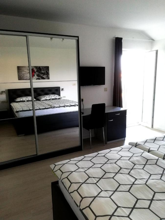 Double Room with Balcony and Sea View