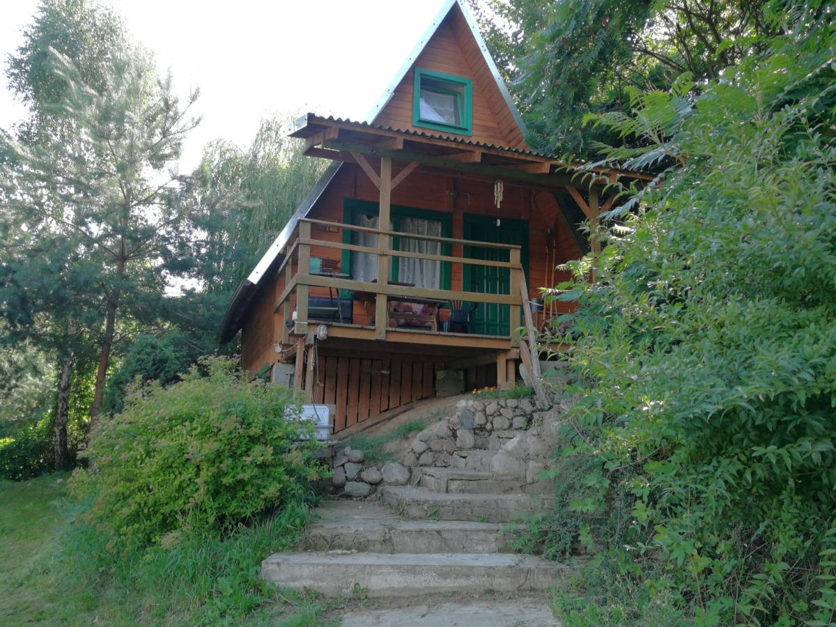 Domek nad jeziorem - B&B