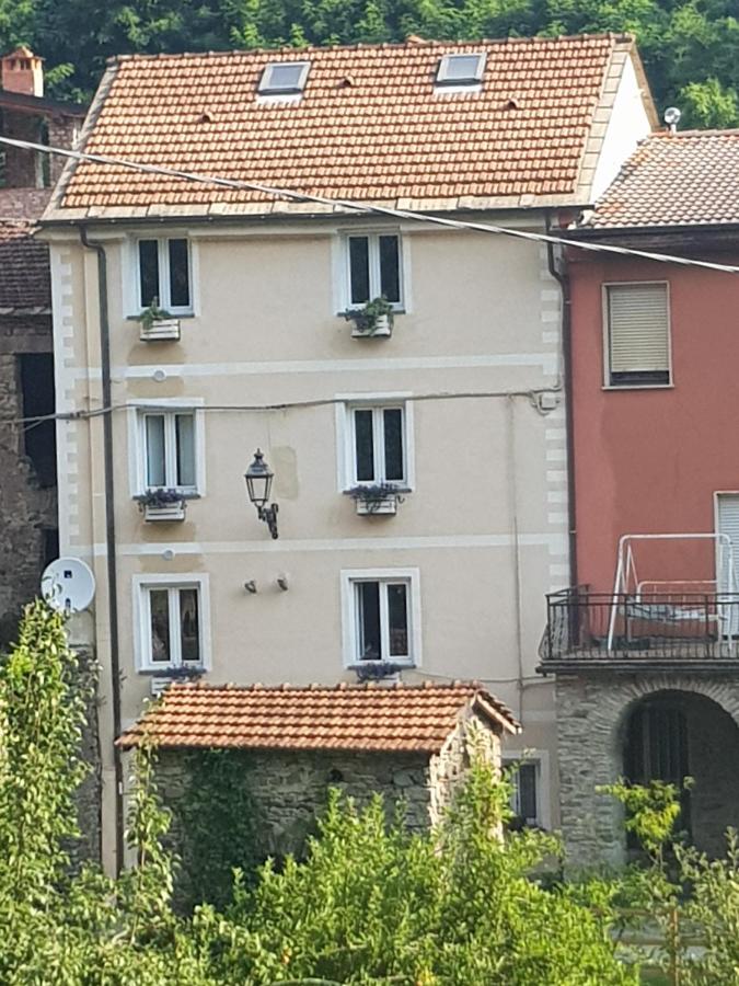 Villaggio Fiorito Casale - B&B Pignone