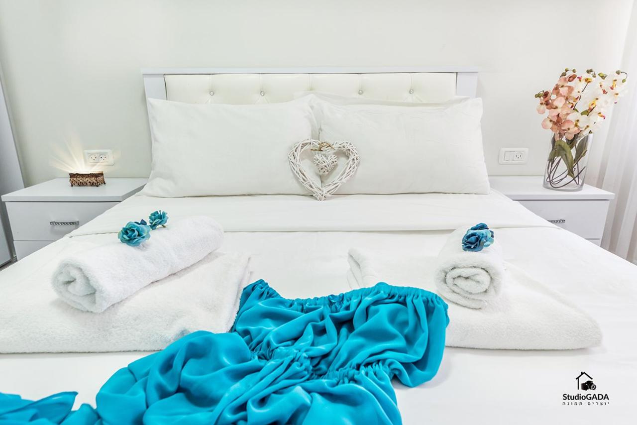 Turists Vacation Sea of Galilee - B&B Teverya