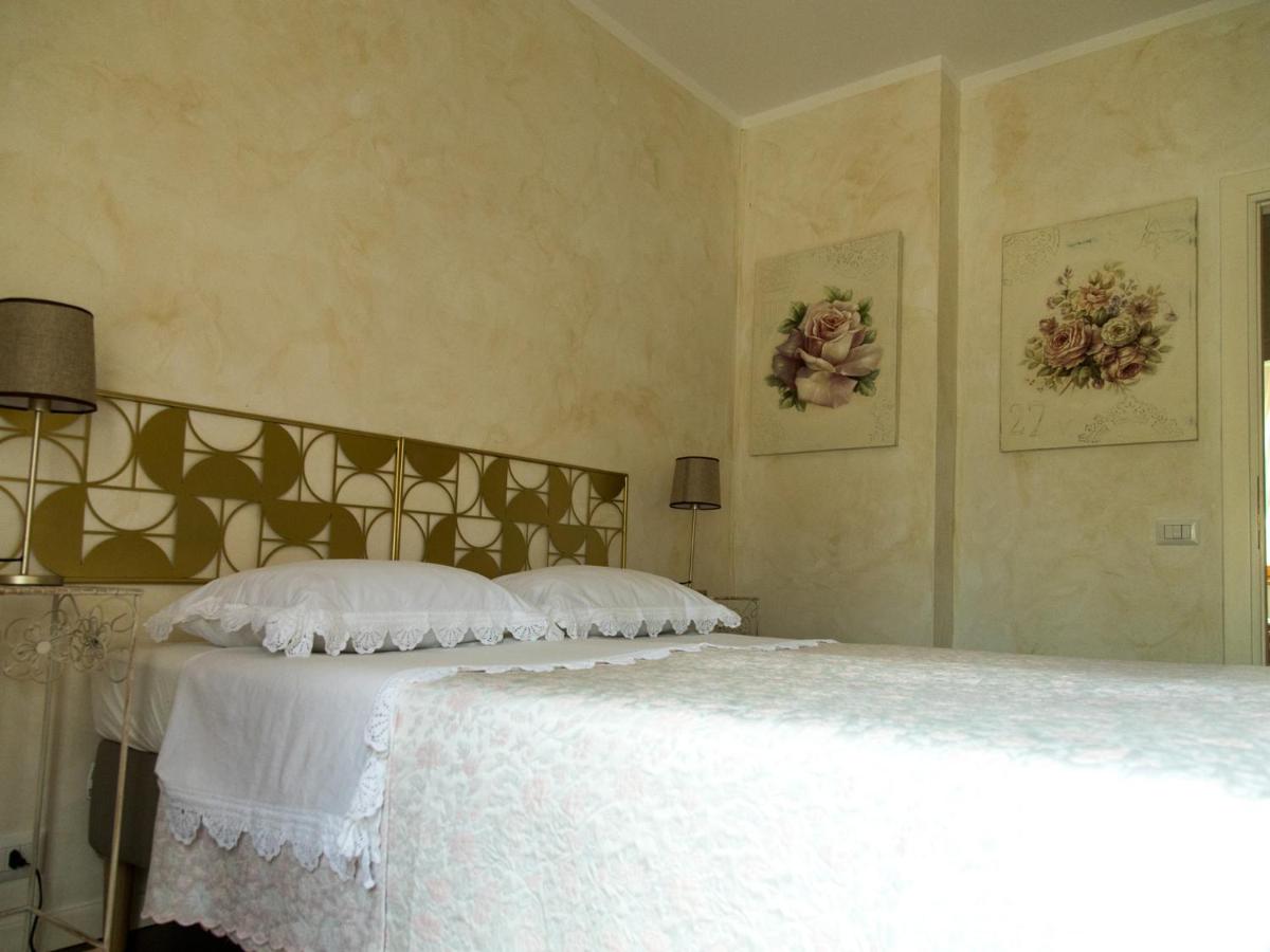 Double or Twin Room with Side Sea View