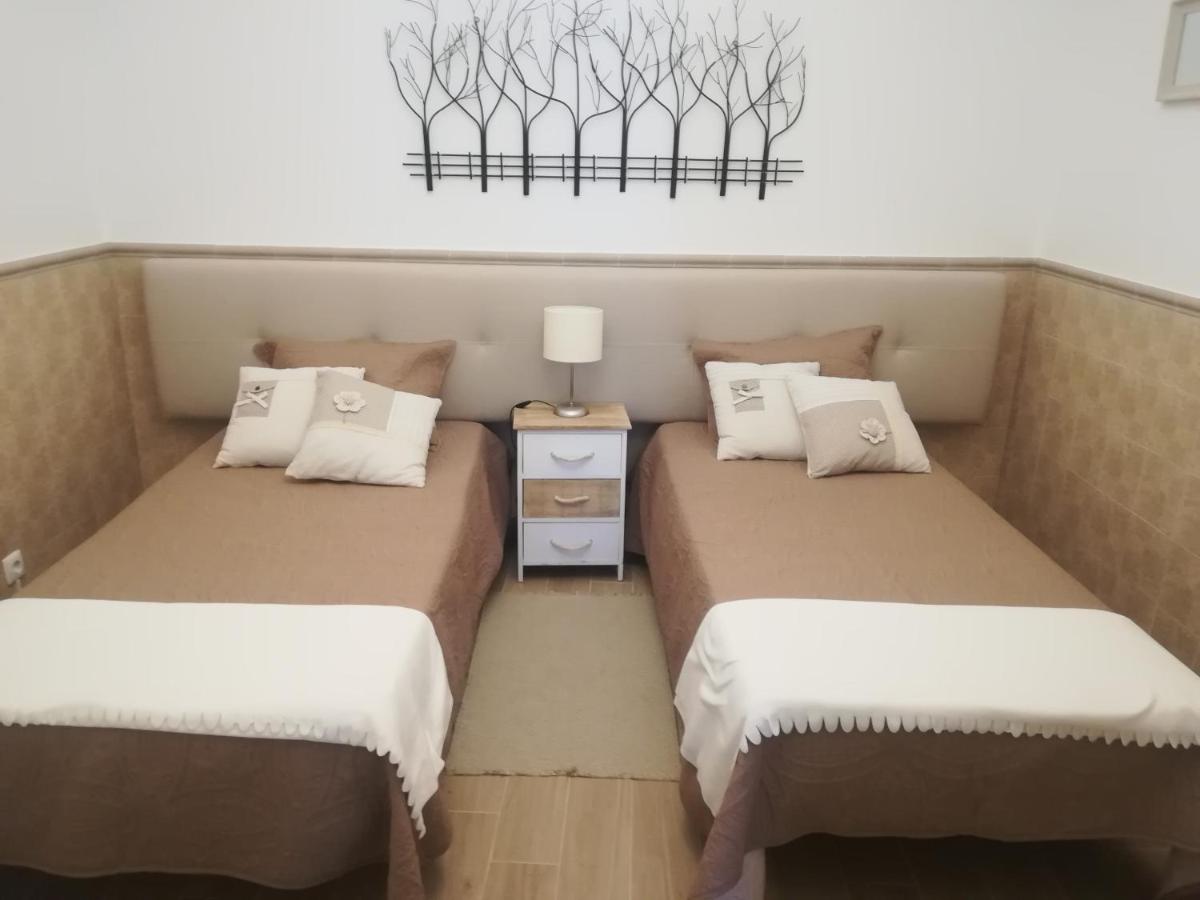 Isaura Henriques - B&B Peniche