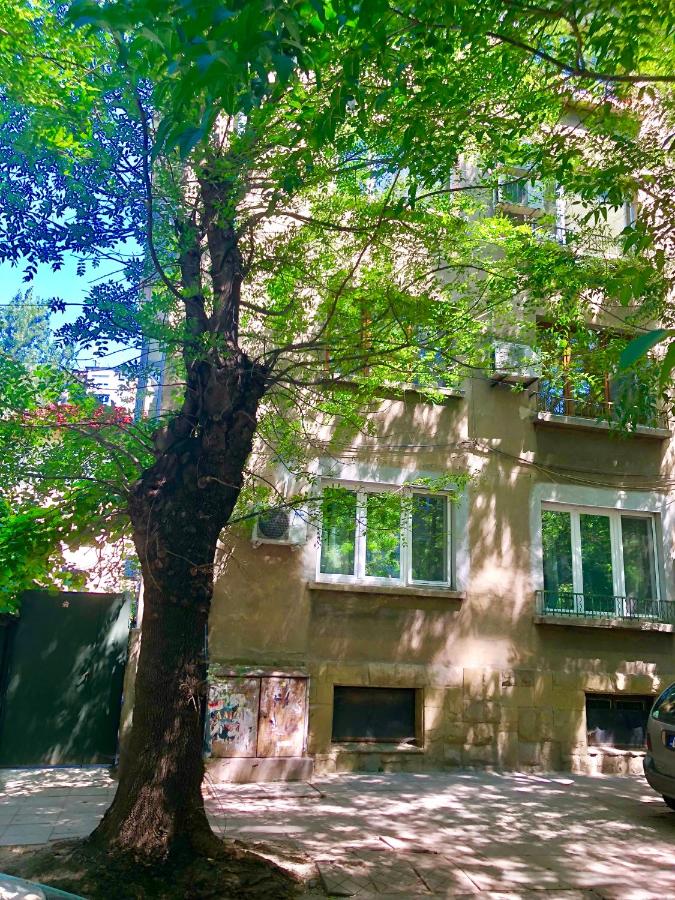Madrid 2BDR w Free Parking near Metro, Serdika Mall - B&B