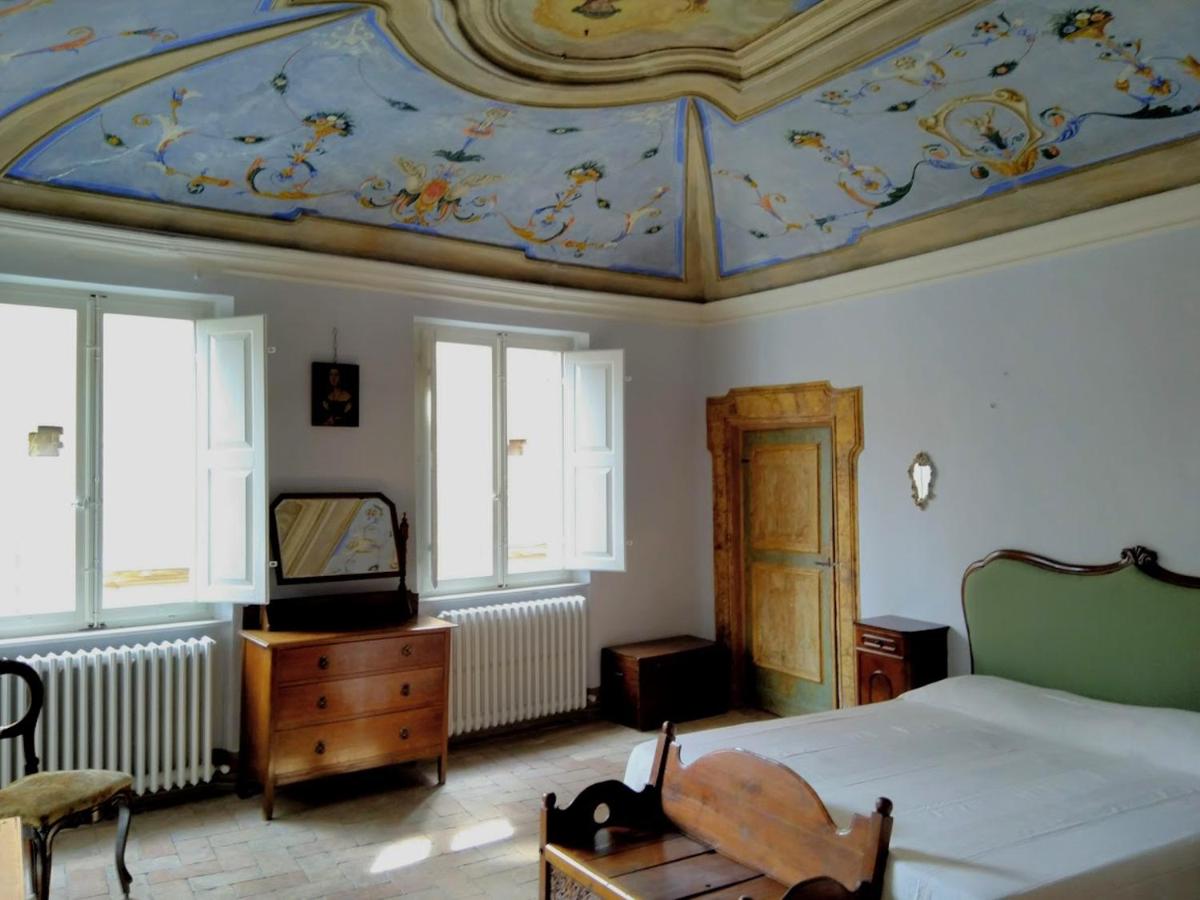 Kamer met Kingsize Bed