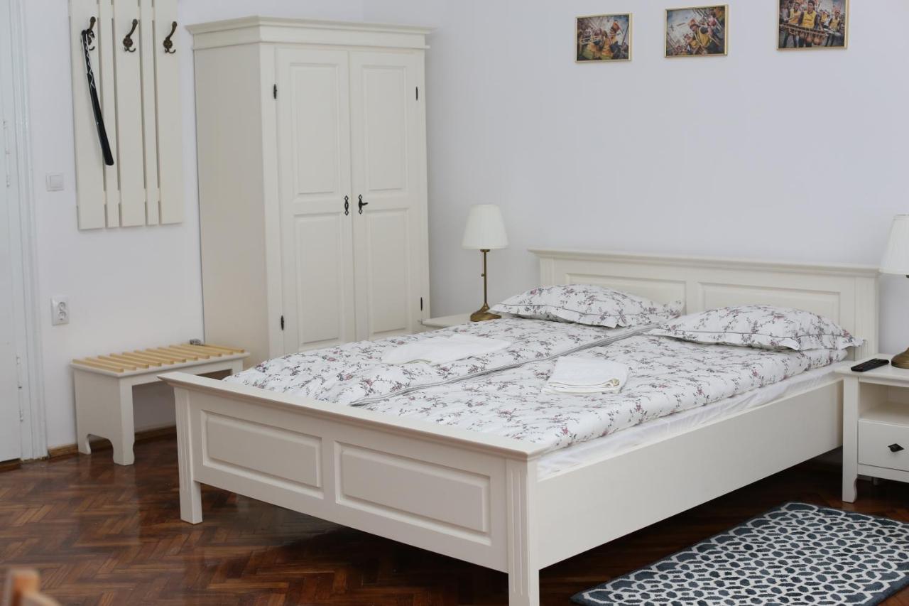 B&B Sibiu - Schick apartment - Bed and Breakfast Sibiu