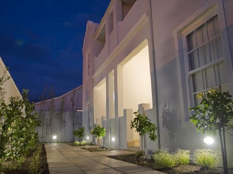 Kenjockity Self Catering Apartments - B&B