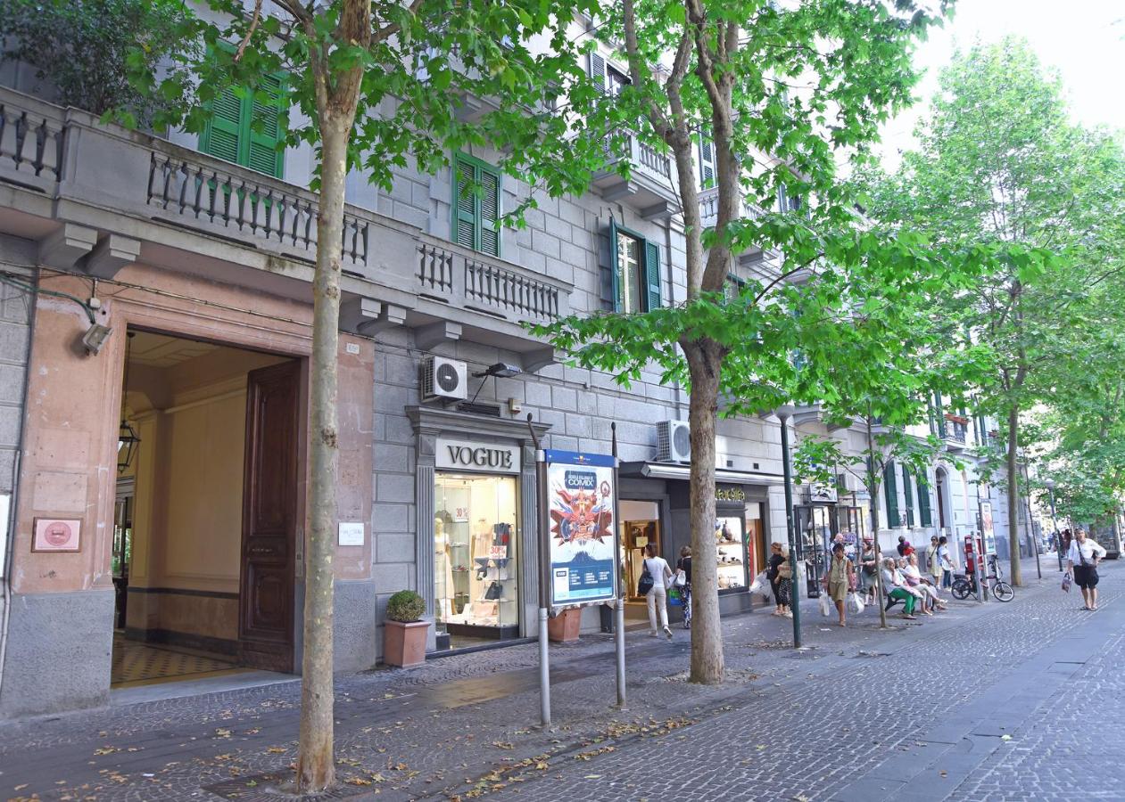 La Dimora Luca Giordano - B&B